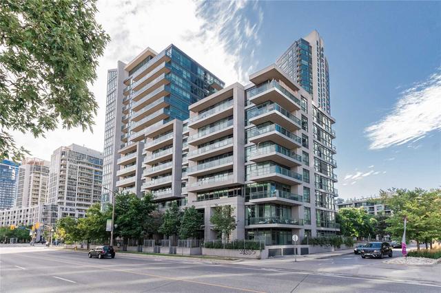 963 - 209 Fort York Blvd, Condo with 2 bedrooms, 1 bathrooms and 1 parking in Toronto ON | Card Image