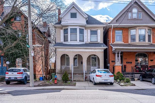 317 Queen St S, House detached with 4 bedrooms, 3 bathrooms and 2 parking in Hamilton ON | Image 1