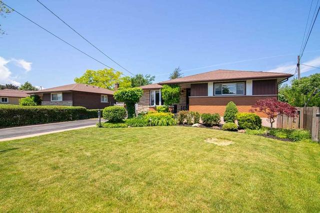 60 Olive St, House detached with 3 bedrooms, 2 bathrooms and 4 parking in Grimsby ON | Image 23