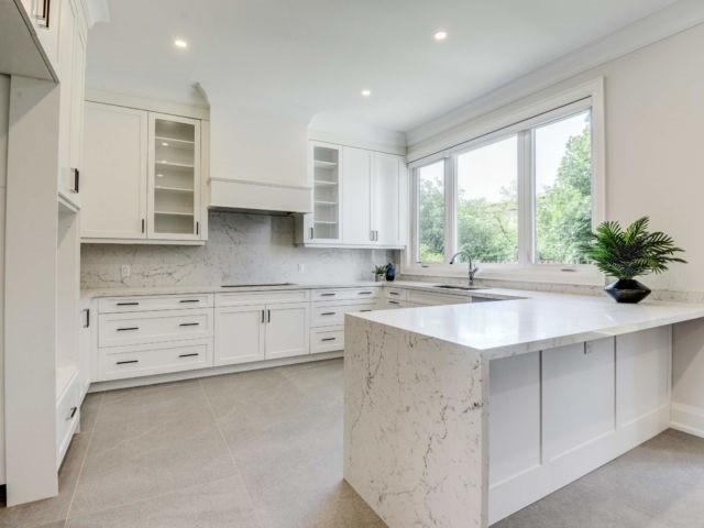 2043 Saxon Rd, House detached with 4 bedrooms, 5 bathrooms and 6 parking in Oakville ON | Image 7