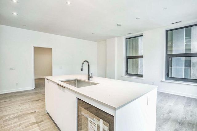 301 - 22 Lombard St, Condo with 2 bedrooms, 2 bathrooms and 0 parking in Toronto ON | Image 37