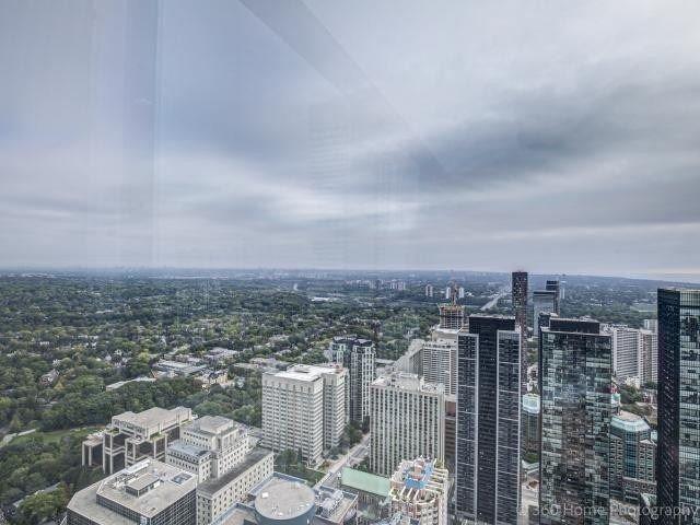 ph5503 - 50 Charles St E, Condo with 2 bedrooms, 2 bathrooms and 2 parking in Toronto ON | Image 16