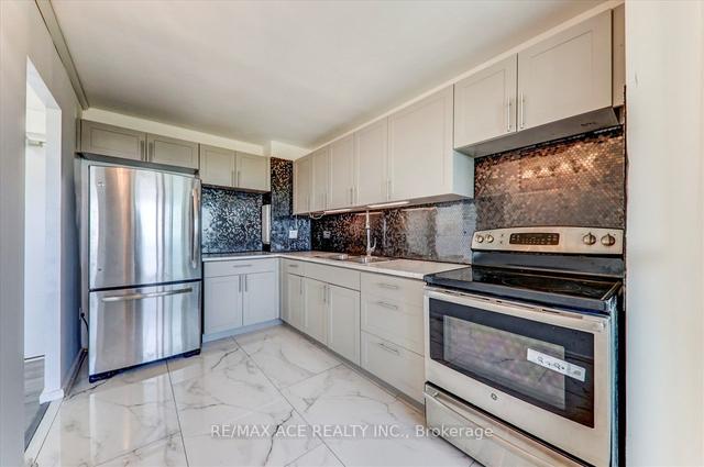 1504 - 725 Don Mills Rd N, Condo with 1 bedrooms, 1 bathrooms and 1 parking in Toronto ON | Image 2