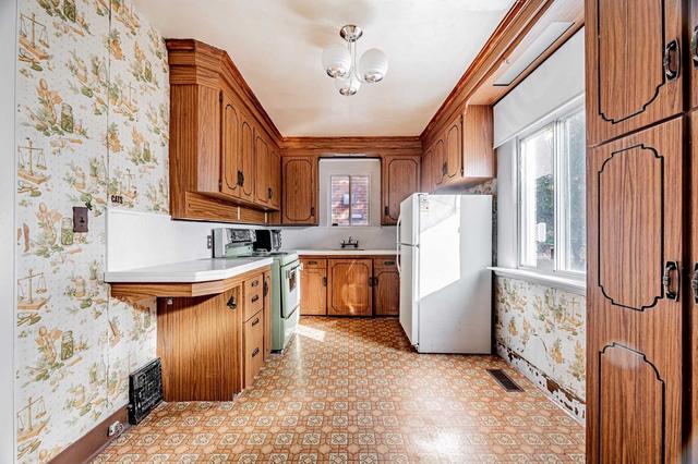 35 Woburn Ave, House semidetached with 3 bedrooms, 1 bathrooms and 0 parking in Toronto ON | Image 30