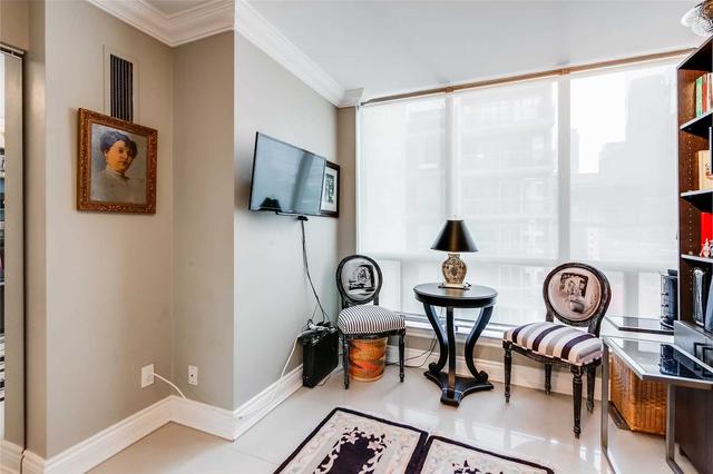 1001 - 40 Scollard St, Condo with 1 bedrooms, 1 bathrooms and 0 parking in Toronto ON | Image 19