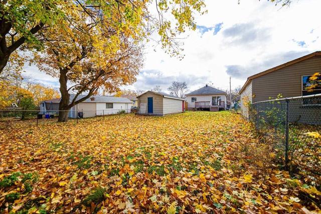 452 Madison Ave, House detached with 1 bedrooms, 2 bathrooms and 5 parking in Oshawa ON | Image 26
