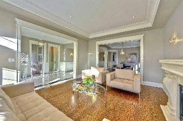 80 Oak Ave, House detached with 4 bedrooms, 6 bathrooms and 7 parking in Richmond Hill ON | Image 3