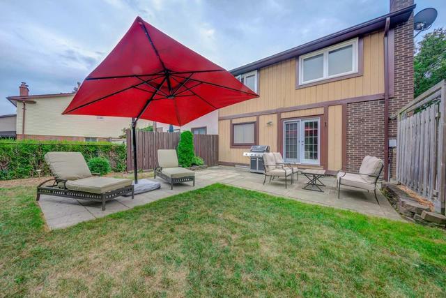 4226 Jefton Cres, House semidetached with 3 bedrooms, 2 bathrooms and 2 parking in Mississauga ON | Image 5