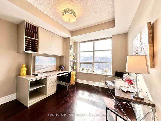 605 - 10 Old York Mills Rd, Condo with 2 bedrooms, 2 bathrooms and 1 parking in Toronto ON | Image 8