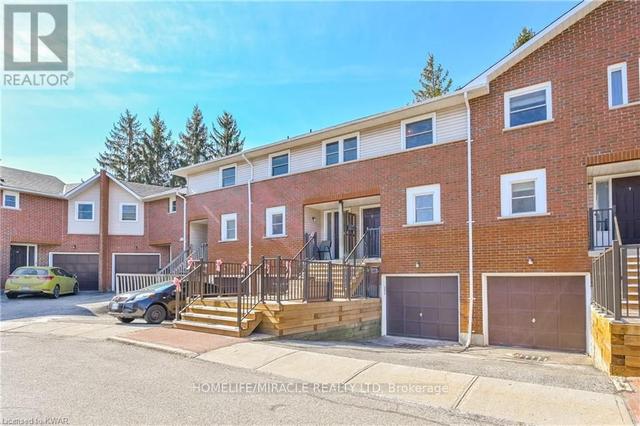 8 - 465 Beechwood Pl, Townhouse with 3 bedrooms, 2 bathrooms and 2 parking in Waterloo ON | Image 1