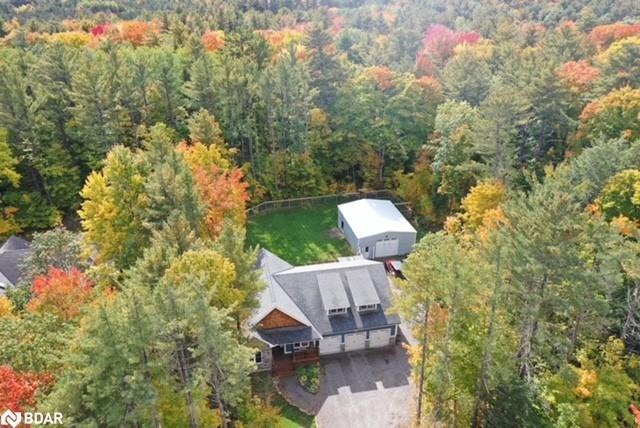 1029 Picard Lane, House detached with 3 bedrooms, 2 bathrooms and null parking in Gravenhurst ON | Image 34