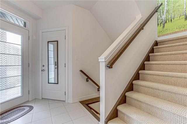19 Baker Lane, House semidetached with 4 bedrooms, 3 bathrooms and 3 parking in Brant ON | Image 3