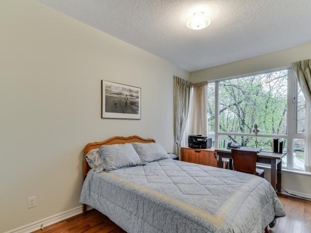 306 - 2662 Bloor St W, Condo with 2 bedrooms, 2 bathrooms and 1 parking in Toronto ON | Image 12