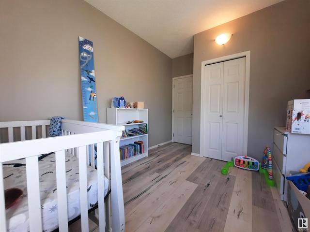 6 - 2508 Hanna Cr Nw, House attached with 2 bedrooms, 1 bathrooms and 2 parking in Edmonton AB | Image 17