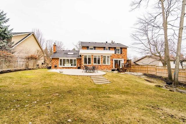 1970 Four Seasons Dr, House detached with 3 bedrooms, 4 bathrooms and 2 parking in Burlington ON | Image 35