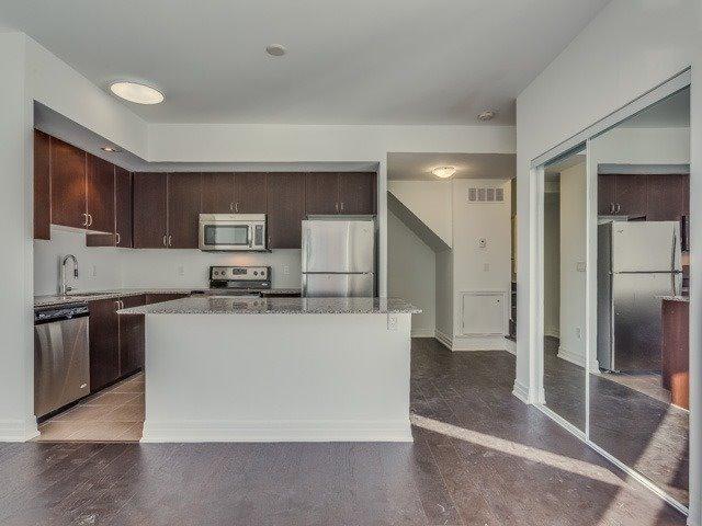 th603 - 45 Sousa Mendes St, Townhouse with 2 bedrooms, 2 bathrooms and 1 parking in Toronto ON | Image 5