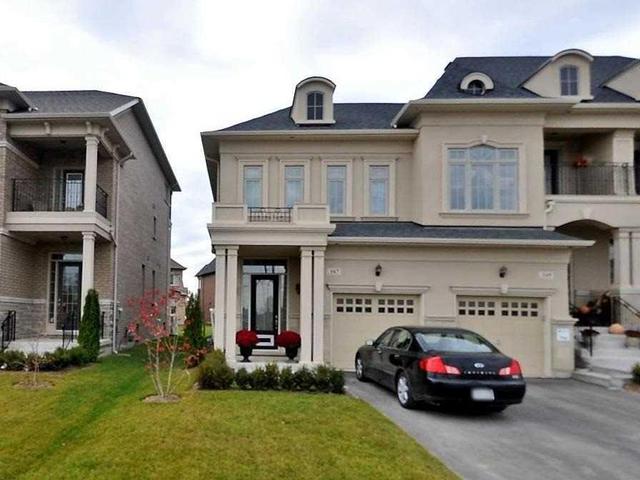 167 Hansard Dr, House attached with 3 bedrooms, 3 bathrooms and 2 parking in Vaughan ON | Image 1