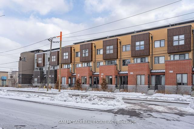 5a Clintwood Gate, Townhouse with 3 bedrooms, 4 bathrooms and 1 parking in Toronto ON | Image 1