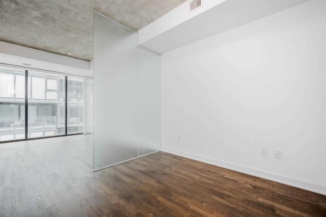 906 - 38 Stewart St, Condo with 1 bedrooms, 1 bathrooms and 0 parking in Toronto ON | Image 5