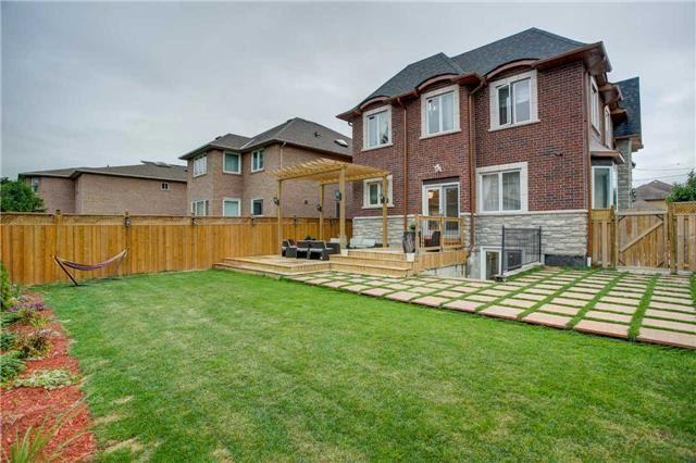 220 Ruth Ave, House detached with 6 bedrooms, 6 bathrooms and 3 parking in Toronto ON | Image 19