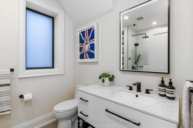 146 Beatrice St, House semidetached with 4 bedrooms, 5 bathrooms and 2 parking in Toronto ON | Image 25