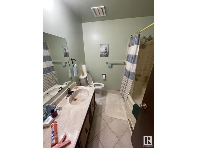 7912 166 St Nw, House detached with 3 bedrooms, 2 bathrooms and null parking in Edmonton AB | Image 7