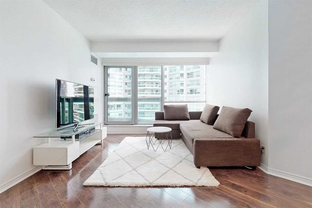 1201 - 10 Queens Quay W, Condo with 2 bedrooms, 2 bathrooms and 1 parking in Toronto ON | Image 31