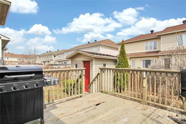 19 Woodson Street, Townhouse with 3 bedrooms, 3 bathrooms and 3 parking in Ottawa ON | Image 21