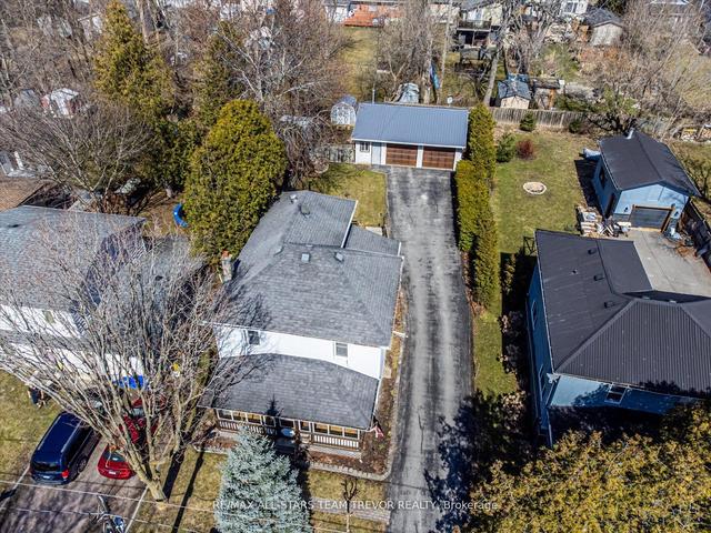 258 Church St, House detached with 3 bedrooms, 2 bathrooms and 10 parking in Georgina ON | Image 18