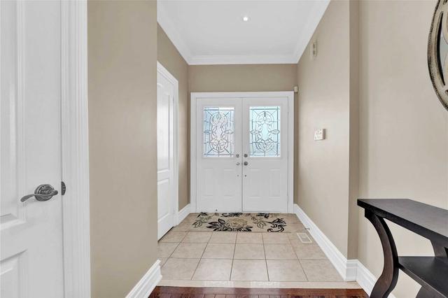 61 Ozner Cres, House semidetached with 3 bedrooms, 4 bathrooms and 4 parking in Vaughan ON | Image 34