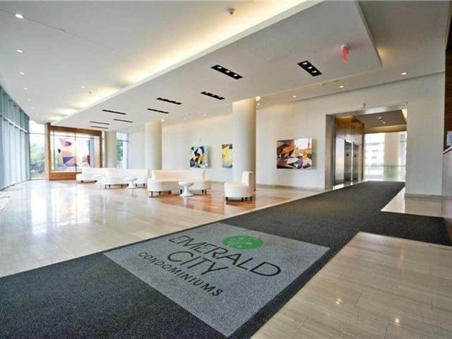 3211 - 70 Forest Manor Rd, Condo with 1 bedrooms, 1 bathrooms and 1 parking in Toronto ON | Image 10