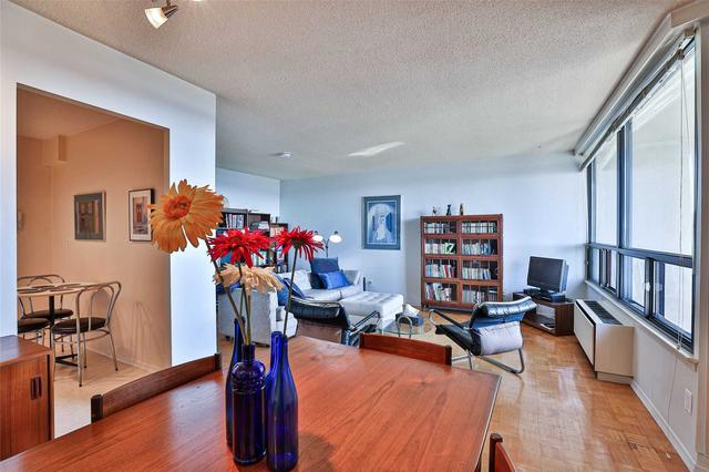 e31 - 300 Mill Rd, Condo with 2 bedrooms, 2 bathrooms and 1 parking in Toronto ON | Image 29