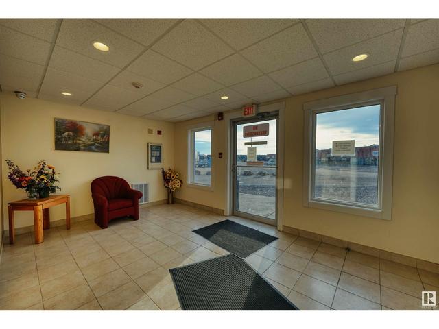 103 - 5623 54 St, Condo with 2 bedrooms, 1 bathrooms and null parking in Cold Lake AB | Image 29