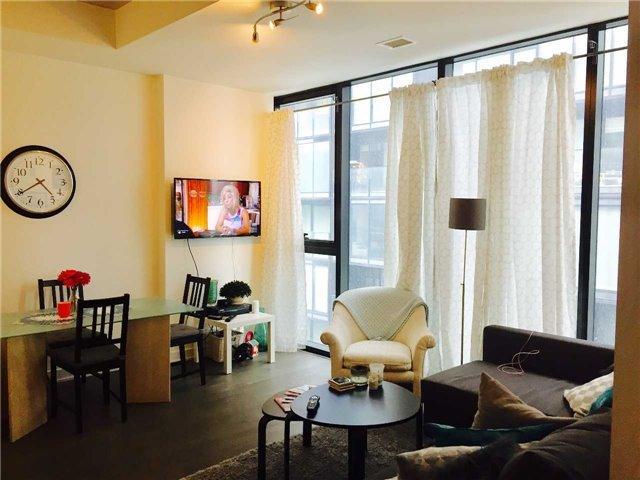 1008 - 38 Stewart St, Condo with 2 bedrooms, 2 bathrooms and 1 parking in Toronto ON | Image 2