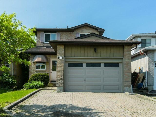 81 Newbridge Cres, House detached with 3 bedrooms, 2 bathrooms and 4 parking in Brampton ON | Image 1