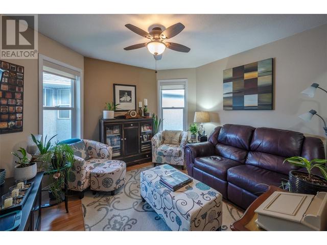 205 - 62 Dauphin Avenue, House attached with 2 bedrooms, 2 bathrooms and 1 parking in Penticton BC | Image 22