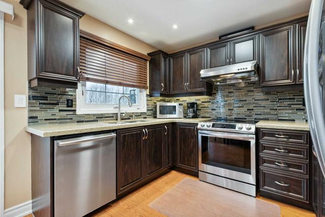 88 Meandering Tr, House detached with 3 bedrooms, 4 bathrooms and 3 parking in Toronto ON | Image 17
