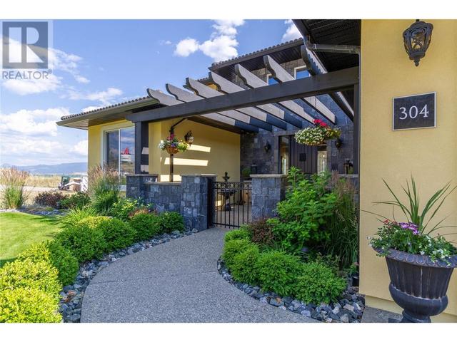 304 Silversage Bluff Lane, House detached with 4 bedrooms, 3 bathrooms and 8 parking in Vernon BC | Image 4