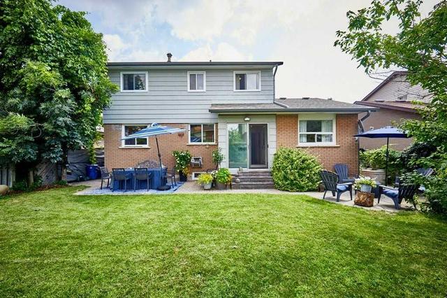 858 Batory Ave, House detached with 4 bedrooms, 2 bathrooms and 3 parking in Pickering ON | Image 14