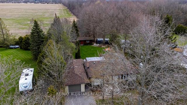 690 Post Rd, House detached with 2 bedrooms, 2 bathrooms and 7 parking in Kawartha Lakes ON | Image 24