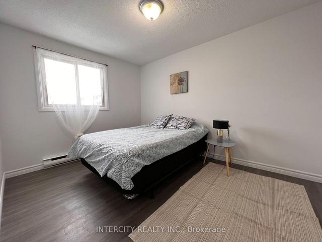 170 - 1330 Jalna Blvd, Townhouse with 3 bedrooms, 2 bathrooms and 2 parking in London ON | Image 11