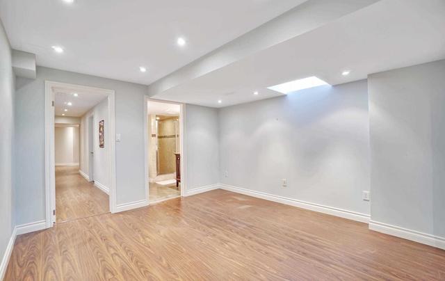 6 Napa Hill Crt, House detached with 4 bedrooms, 5 bathrooms and 7 parking in Vaughan ON | Image 30
