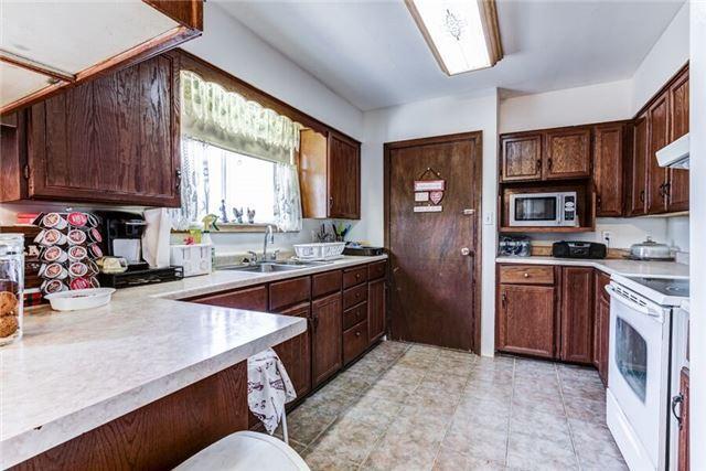 1217 King St, House detached with 3 bedrooms, 2 bathrooms and 8 parking in Scugog ON | Image 8
