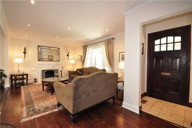 61 Peter St, House detached with 2 bedrooms, 2 bathrooms and 4 parking in Markham ON | Image 4
