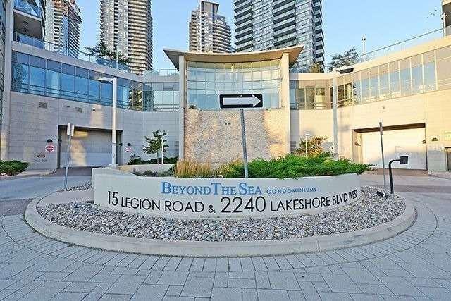 405 - 15 Legion Rd, Condo with 1 bedrooms, 1 bathrooms and 1 parking in Toronto ON | Image 3