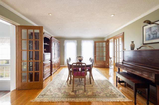8 Huttonville Dr, House detached with 4 bedrooms, 3 bathrooms and 12 parking in Brampton ON | Image 9