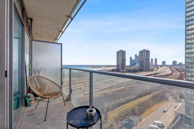 1307 - 103 The Queensway St, Condo with 1 bedrooms, 1 bathrooms and 1 parking in Toronto ON | Image 11