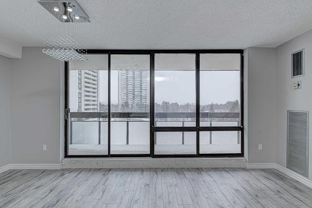 802 - 350 Seneca Hill Dr, Condo with 2 bedrooms, 1 bathrooms and 1 parking in Toronto ON | Image 10