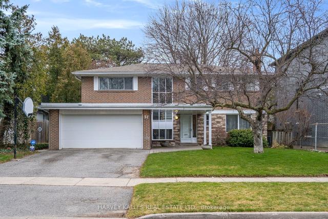 52 Foursome Cres, House detached with 4 bedrooms, 3 bathrooms and 4 parking in Toronto ON | Image 1