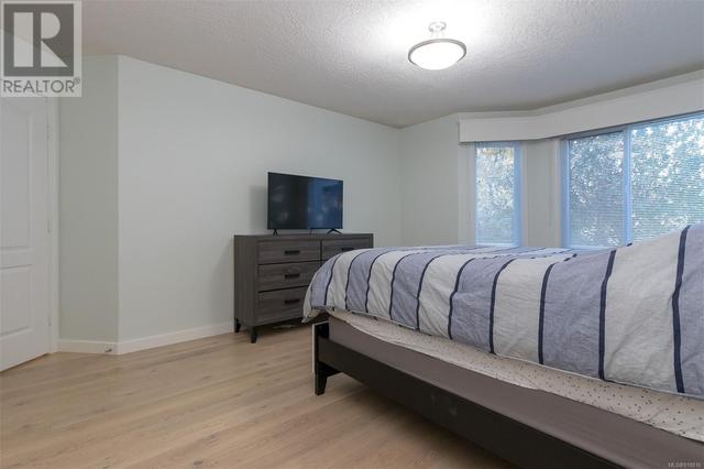 101 - 3921 Shelbourne St, Condo with 1 bedrooms, 1 bathrooms and 1 parking in Saanich BC | Image 23